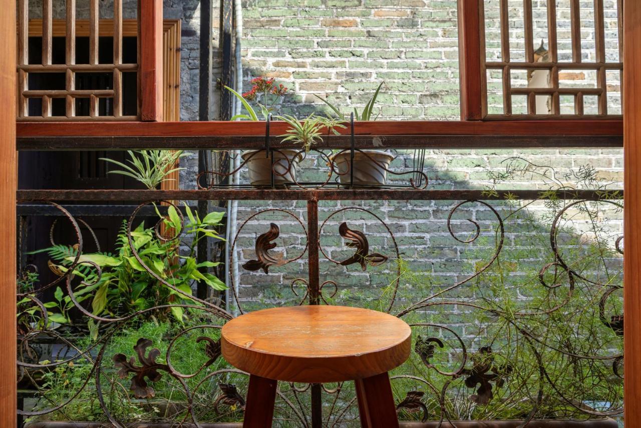 Yangshuo Secret Garden Pensionat Exteriör bild