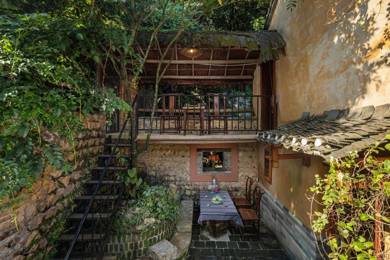 Yangshuo Secret Garden Pensionat Exteriör bild